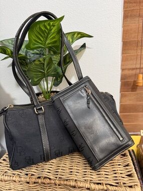 Dooney & Bourke Black Shoulder Bag Set - Classic Black Women’s Handbags